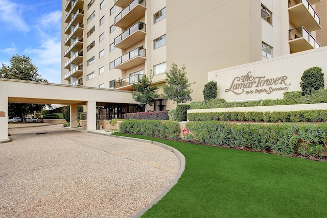 2929 Buffalo Speedway Unit A601, Houston, TX 77098 - view of apartment building / complex