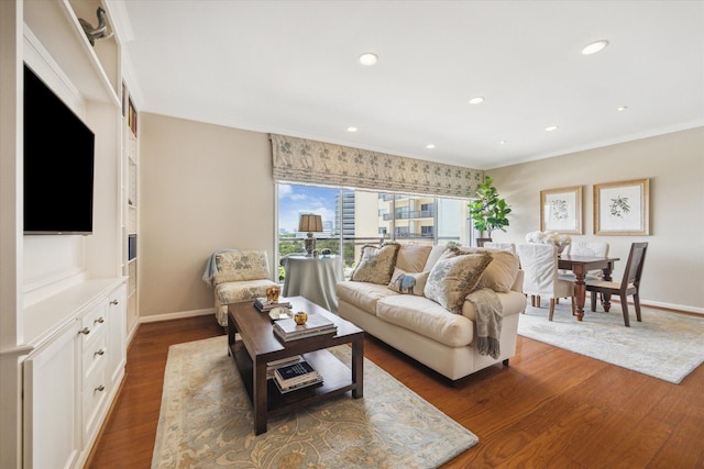 2929 Buffalo Speedway Unit A601, Houston, TX 77098 - living room featuring dark wood-type flooring, recessed lighting, and ornamental molding