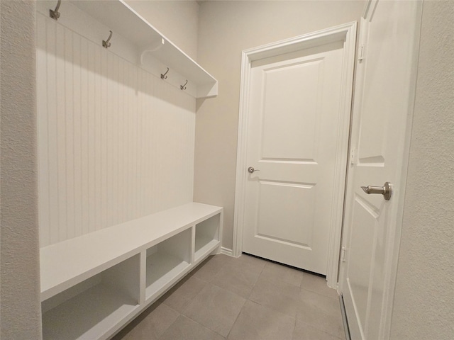 10422 Rigel Ridge Way, Richmond, TX 77406 - mudroom with light tile patterned floors