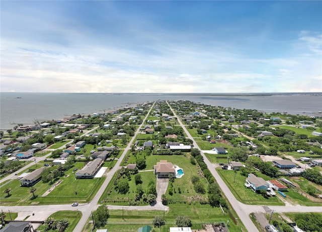 1004 8th St, San Leon, TX 77539 - birds eye view of property featuring a water view