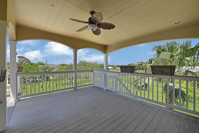 1004 8th St, San Leon, TX 77539 - deck featuring ceiling fan