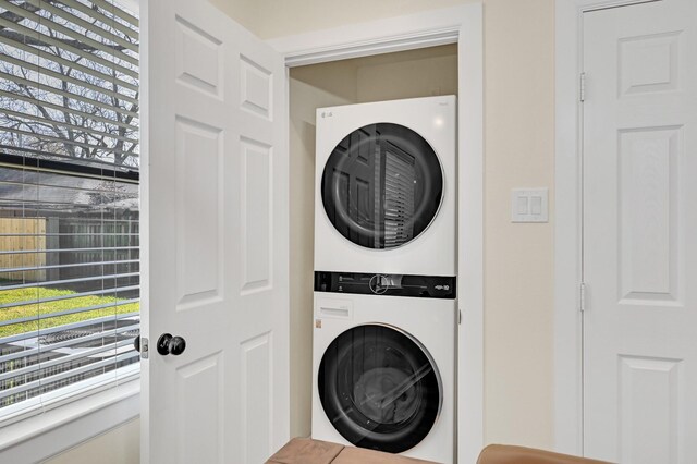 1747 Forest Hill Blvd, Houston, TX 77023 - laundry room with estacked washer and dryer and plenty of natural light