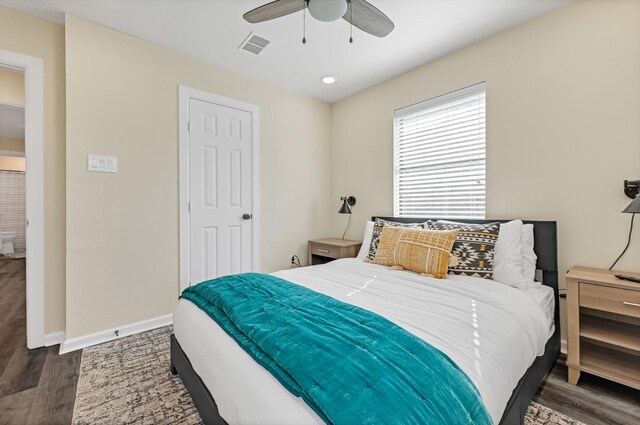 1747 Forest Hill Blvd, Houston, TX 77023 - bedroom featuring wood finished floors, baseboards, ceiling fan, and recessed lighting
