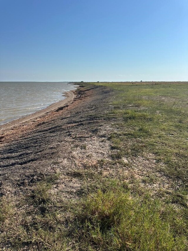 84 Driftwood Shrs, Port Lavaca, TX 77979