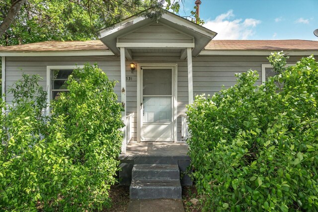 331 Hickerson St, Cedar Hill, TX 75104 - view of property entrance