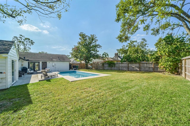 4110 Lou Anne Ln, Houston, TX 77092 - view of yard featuring a patio area