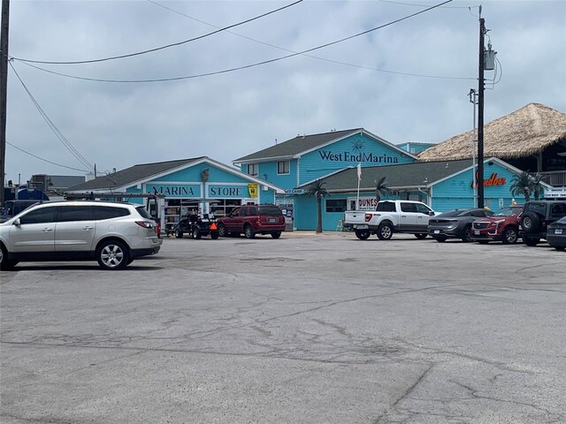 4222 Mason Dr, Galveston, TX 77554 - view of uncovered parking lot