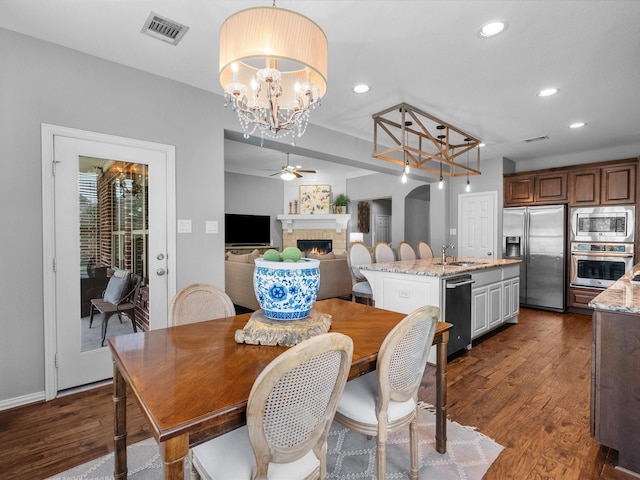 904 Cozy Hollow Ct, Friendswood, TX 77546 - photo 15