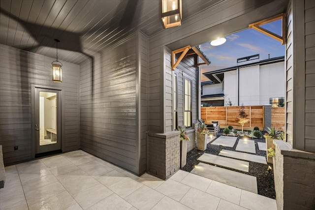 702 E 19th St, Houston, TX 77008 - view of patio / terrace with fence