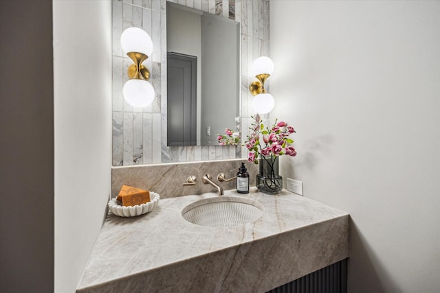 702 E 19th St, Houston, TX 77008 - bathroom with vanity