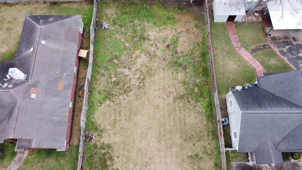 2503 N Ave, Pasadena, TX 77506