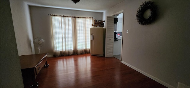 532 S Rivershire Dr, Conroe, TX 77304 - dining room with dark wood-style flooring and baseboards
