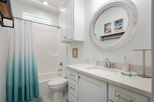 full bathroom featuring tile patterned flooring, vanity, toilet, shower / bathtub combination with curtain, and recessed lighting