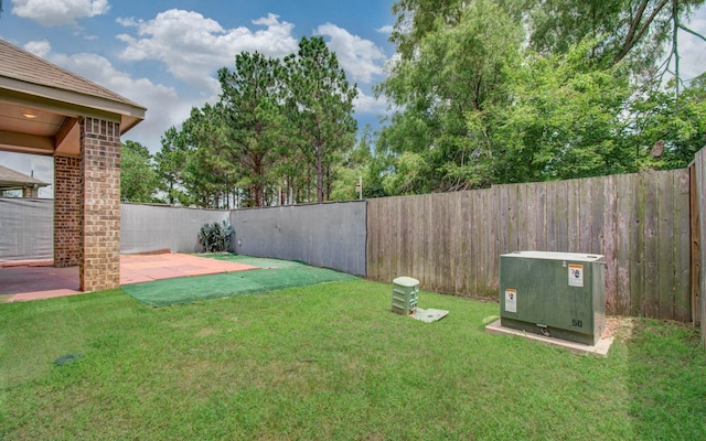 3730 Bach St, Iowa Colony, TX 77583 - fenced backyard with a patio area