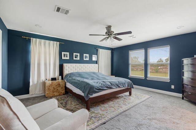 1015 Gardendale Dr, Houston, TX 77018 - bedroom with baseboards, visible vents, and carpet