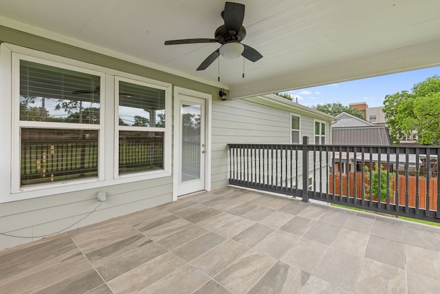 1015 Gardendale Dr, Houston, TX 77018 - view of patio / terrace featuring ceiling fan