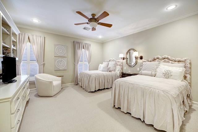 bedroom with baseboards, light colored carpet, recessed lighting, and visible vents