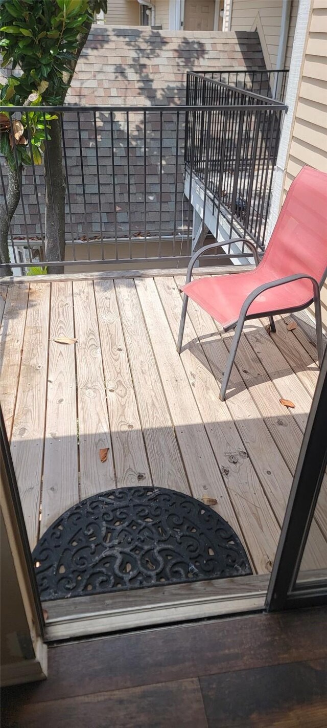 2300 Old Spanish Trl Unit 2108, Houston, TX 77054 - view of wooden deck