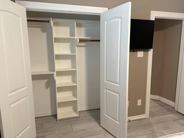 2112 Fm 3186 Unit 9, Onalaska, TX 77360 - view of closet