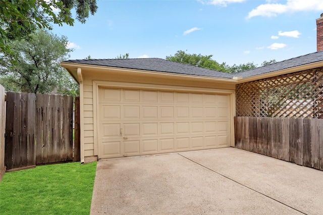 4423 Nassau Dr, Sugar Land, TX 77479 - garage featuring concrete driveway and fence