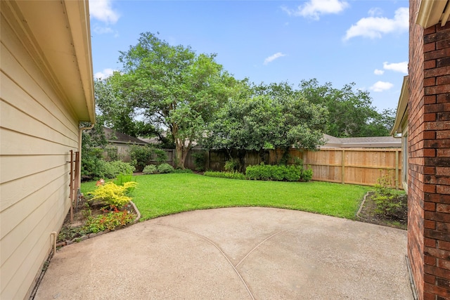 4423 Nassau Dr, Sugar Land, TX 77479 - view of patio with a fenced backyard