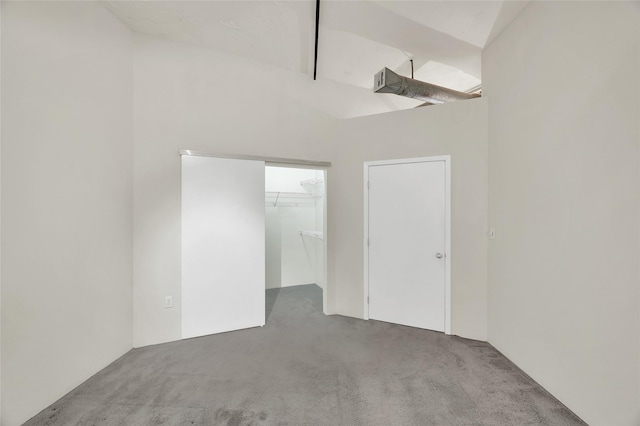 spare room with carpet flooring