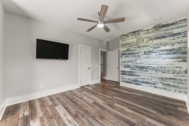 26111 Upper Beacon Pl, Montgomery, TX 77316 - interior space with baseboards, a ceiling fan, and wood finished floors