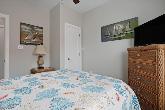 bedroom featuring ceiling fan