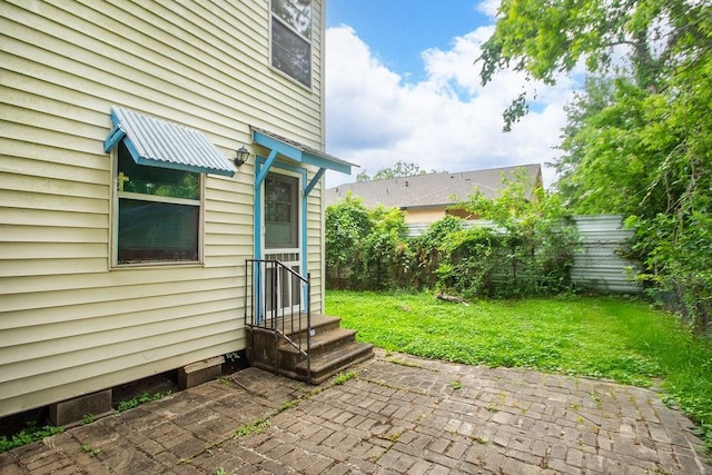 1817 Mcdaniel St, Houston, TX 77093 - view of patio / terrace with entry steps and fence