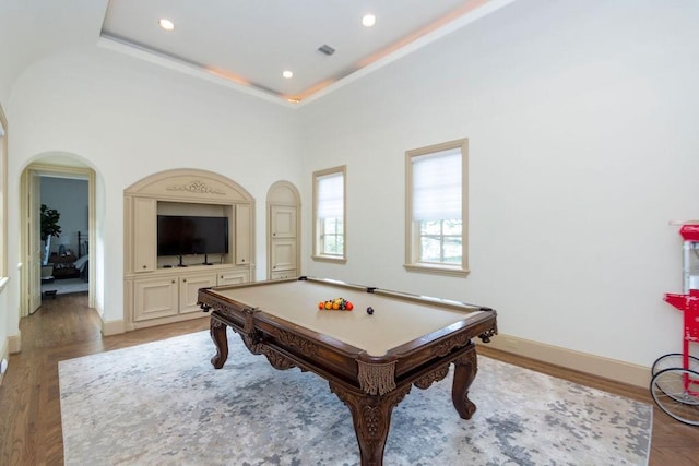 5262 Huckleberry Ln, Houston, TX 77056 - playroom with billiards table, baseboards, recessed lighting, light wood finished floors, and arched walkways