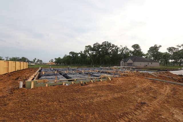 9707 Falling Leaf Dr, Missouri City, TX 77459 - view of yard with fence