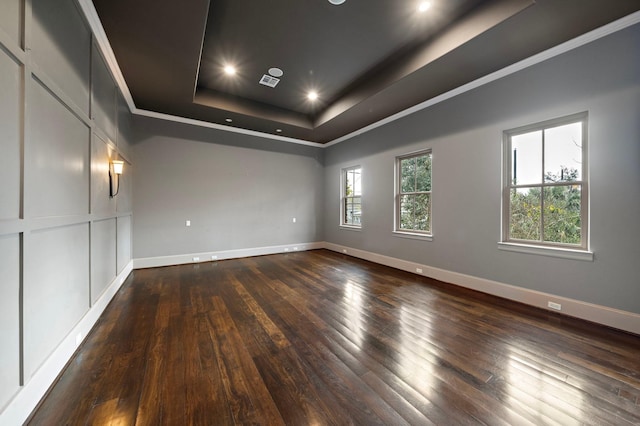 3603 Audubon Pl, Houston, TX 77006 - spare room with wood-type flooring, recessed lighting, baseboards, and a raised ceiling