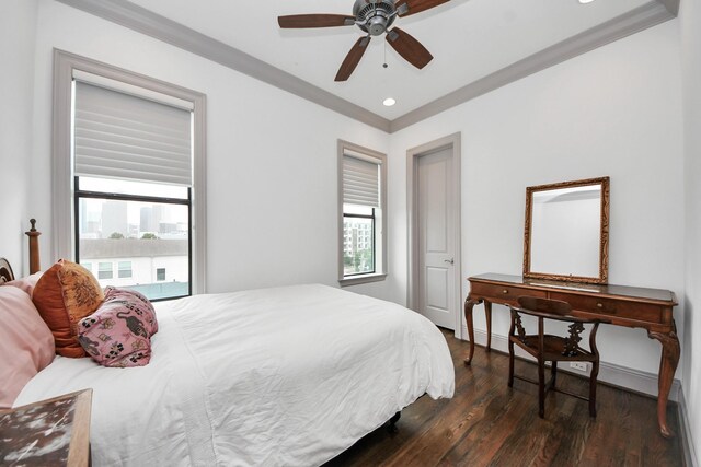 403 W Pierce St W, Houston, TX 77019 - bedroom featuring dark wood-type flooring, crown molding, recessed lighting, ceiling fan, and baseboards