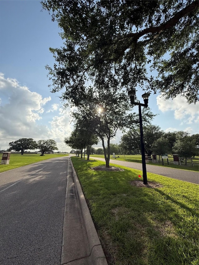1414 Lakeland Cir, Rosharon, TX 77583
