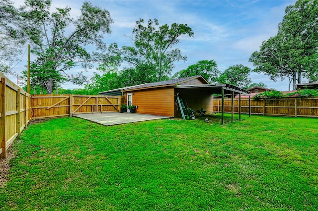 view of yard featuring a fenced backyard and a patio area