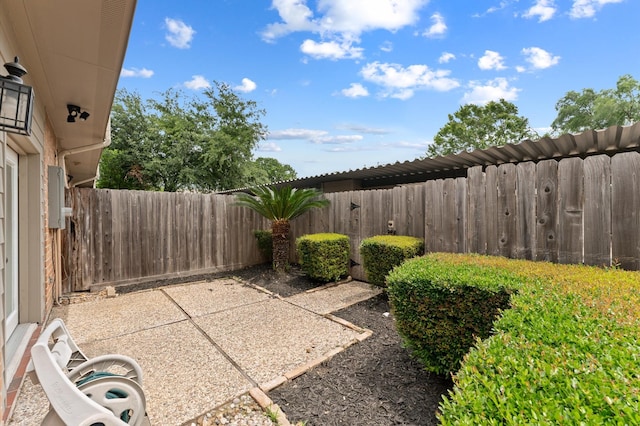 7545 Brompton St Unit 7545, Houston, TX 77025 - fenced backyard with a patio