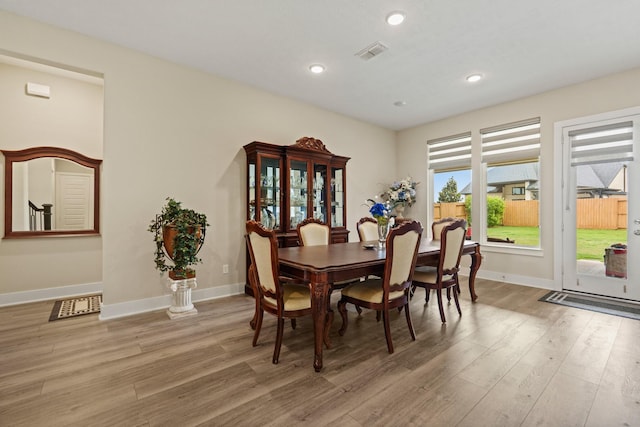720 Serenity View Ln, Katy, TX 77493 - dining area featuring recessed lighting, baseboards, visible vents, and light wood finished floors