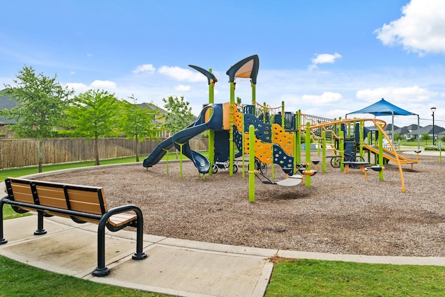 720 Serenity View Ln, Katy, TX 77493 - community playground featuring fence