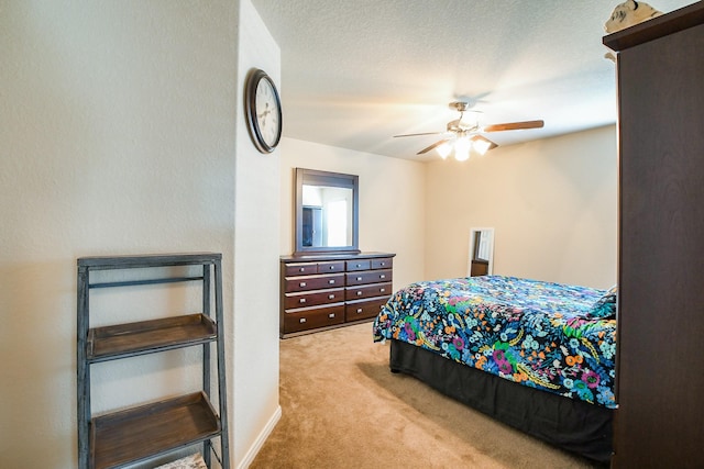 bedroom featuring carpet flooring and ceiling fan