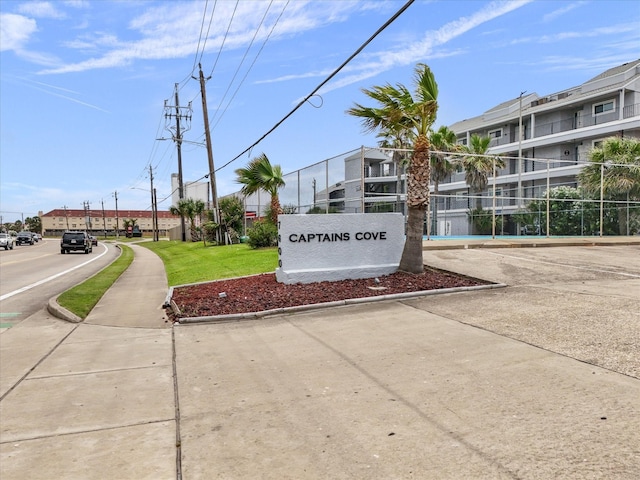 7600 Seawall Blvd Unit 113, Galveston, TX 77551 - community / neighborhood sign featuring a yard
