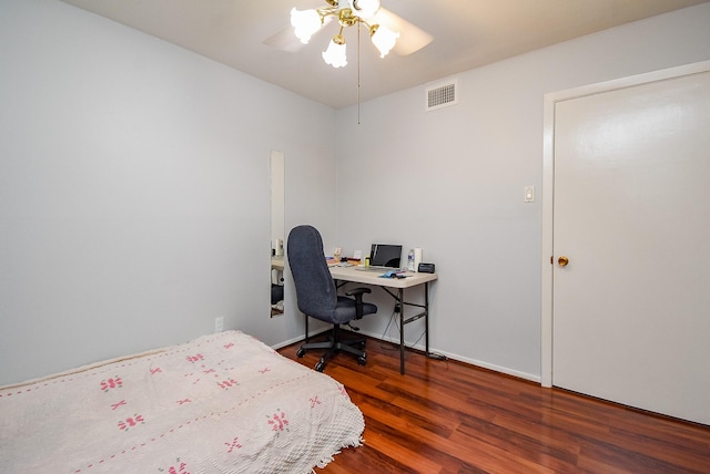 7218 Tours St, Houston, TX 77036 - bedroom with wood finished floors, a desk, and a ceiling fan