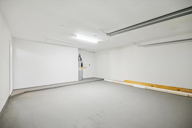 3519 Hombly Rd, Houston, TX 77066 - garage with water heater