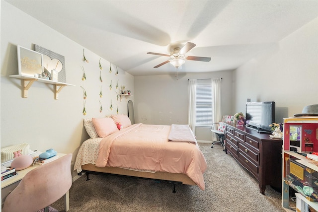 carpeted bedroom featuring a ceiling fan