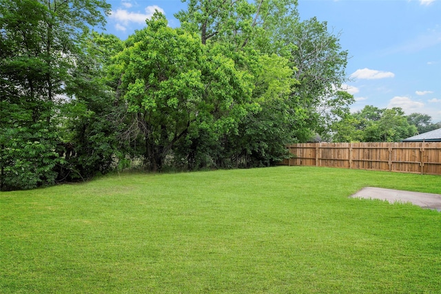 4027 Brookhead Trl, Houston, TX 77066 - view of yard featuring fence
