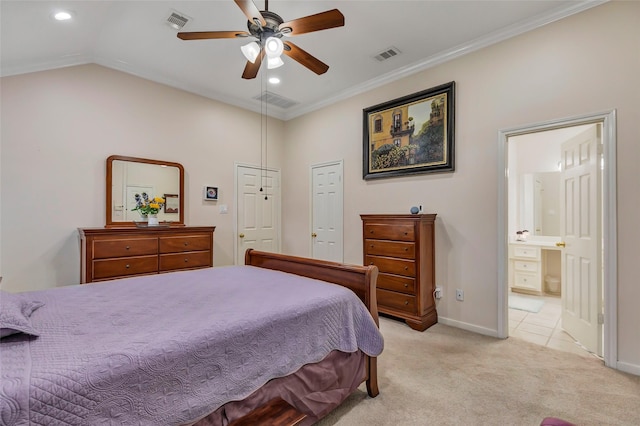 bedroom featuring light colored carpet, baseboards, visible vents, and recessed lighting