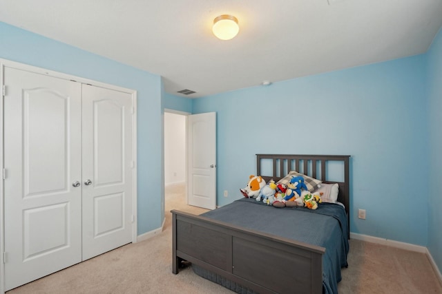 25404 Devonshire Knoll St, Katy, TX 77493 - bedroom with light colored carpet, baseboards, and visible vents