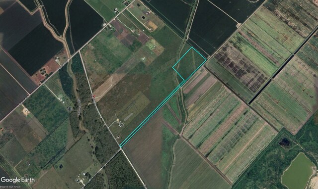 000 County Road 8, Guy, TX 77444