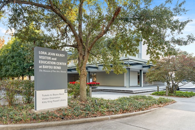 6115 Hamman St, Houston, TX 77007 - exterior view