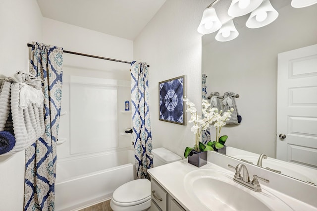 759 Red Mulberry St, La Marque, TX 77568 - bathroom with vanity, toilet, and shower / tub combo with curtain