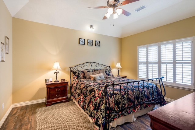 11068 First Lgt, Montgomery, TX 77356 - bedroom with visible vents, baseboards, wood finished floors, and multiple windows